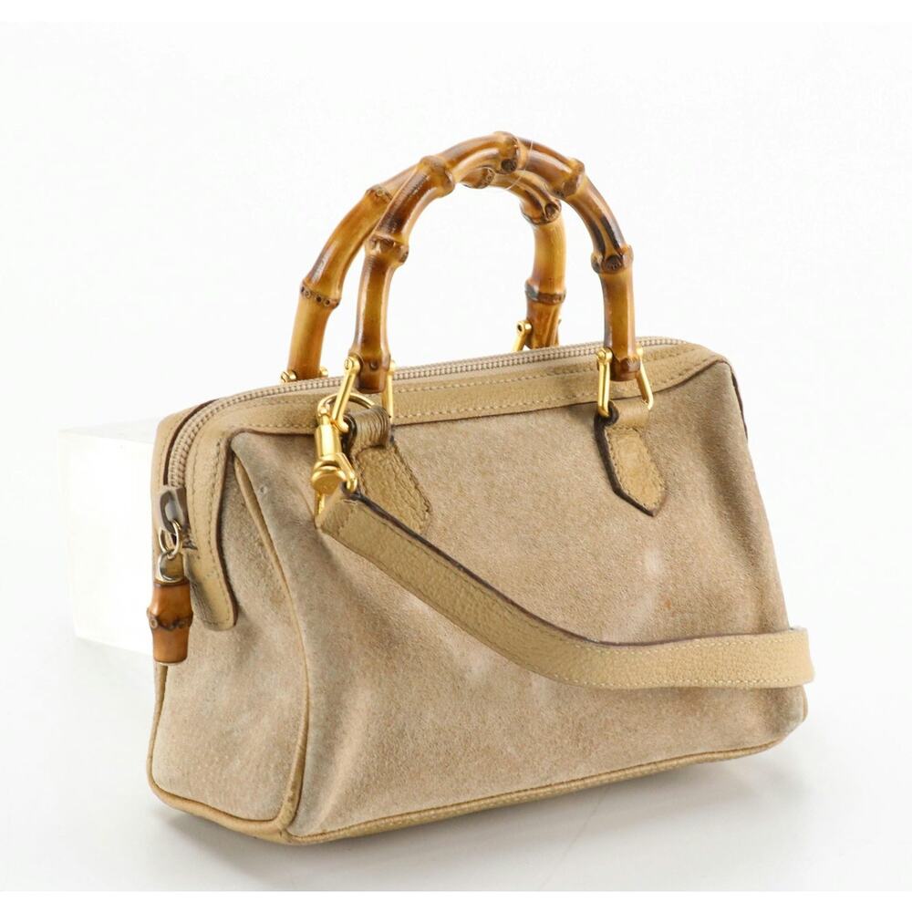 Authenticated Gucci Boston Bag Beige Suede w/Bamboo Handle - Picture 4 of 12